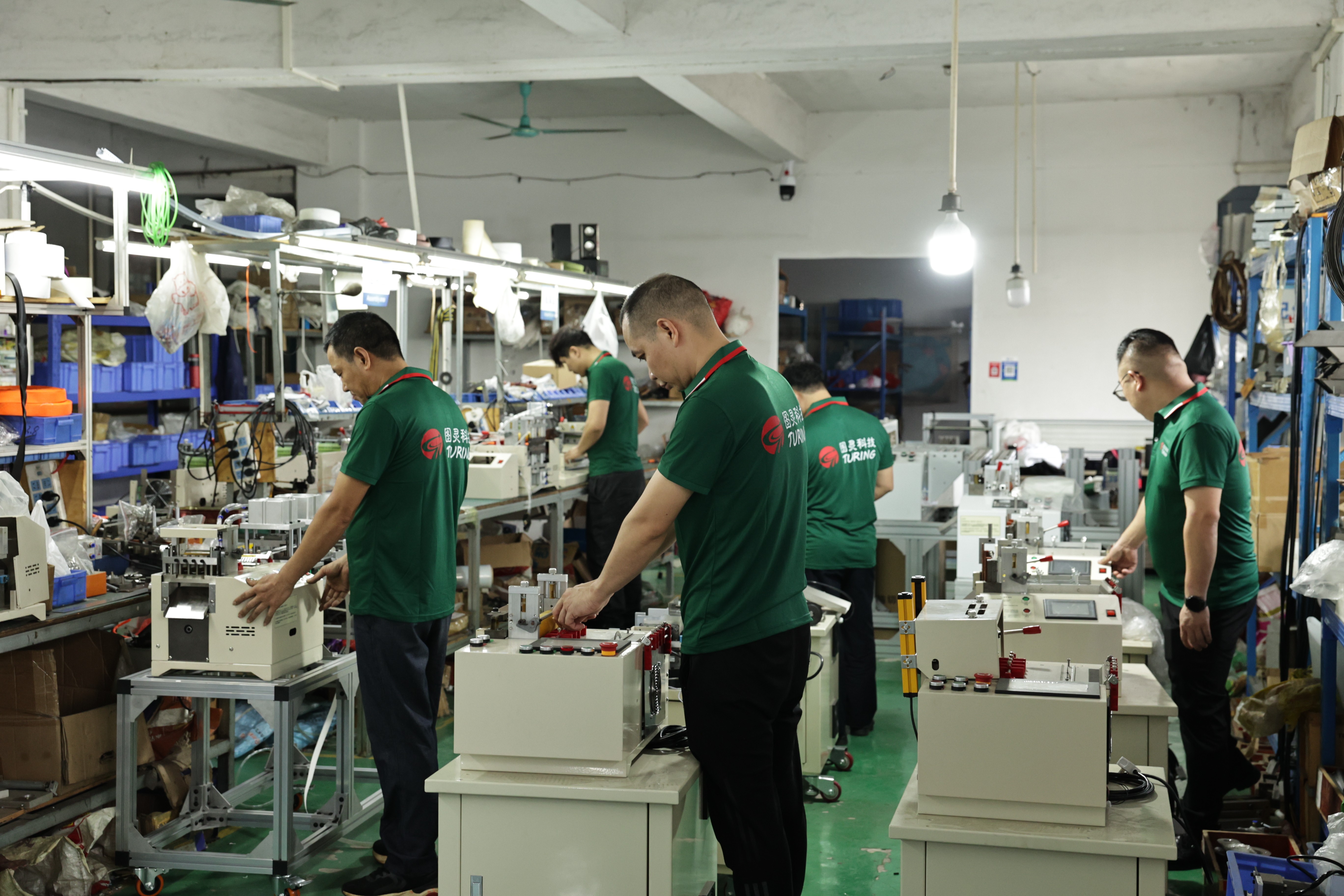 Cutting machines assembled by Turingnex technicians in the Wire Stripping Zone