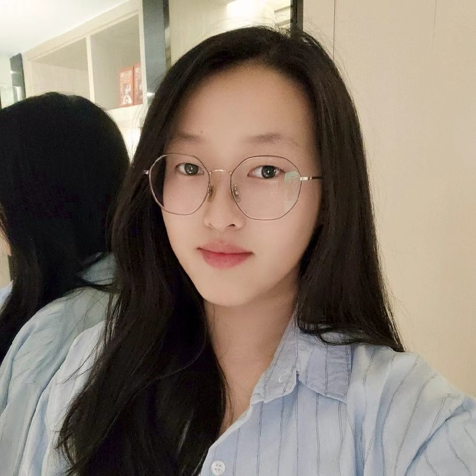 Lily Hong